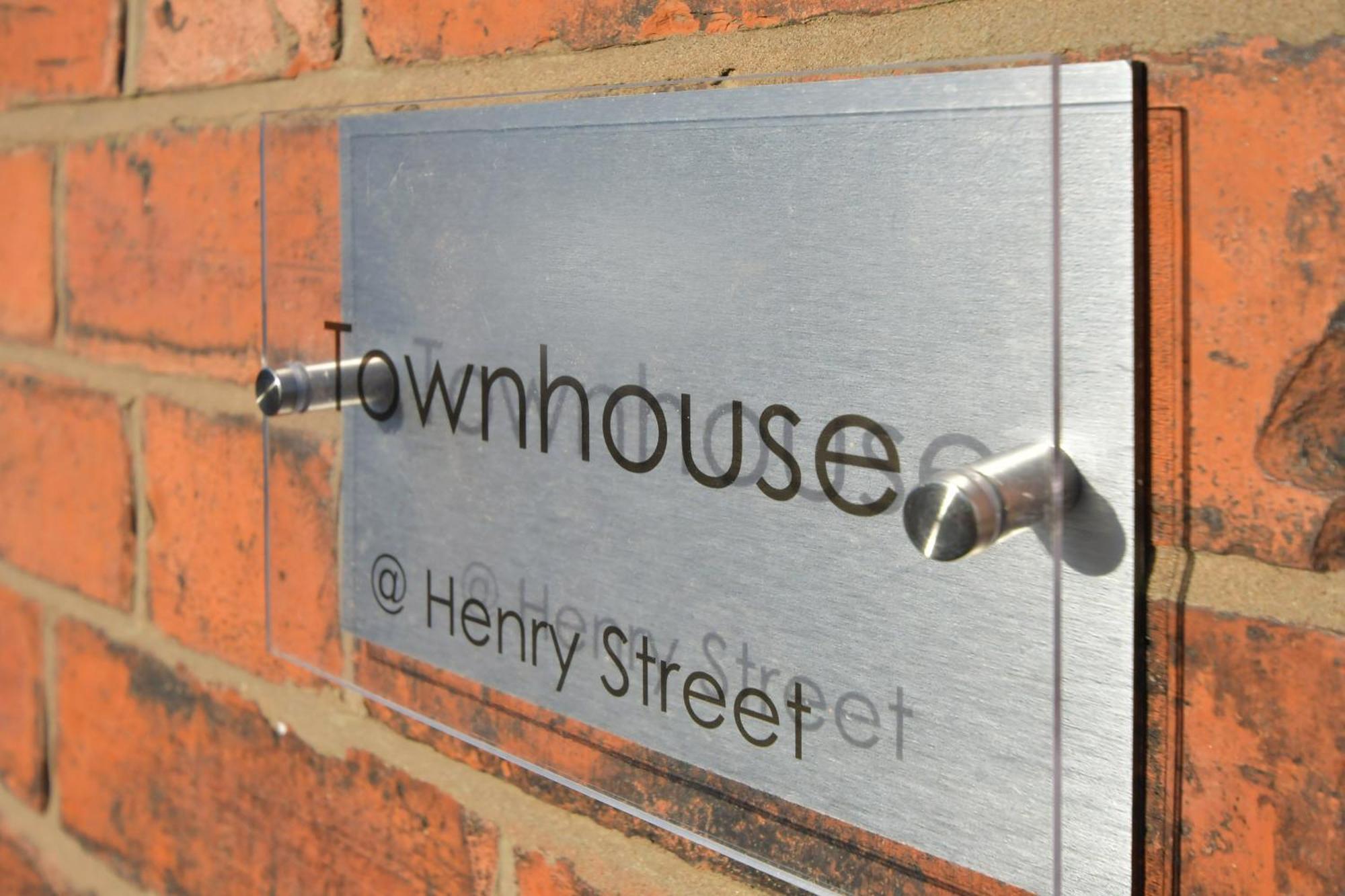Hotel Townhouse @ Henry Street Crewe Exteriér fotografie